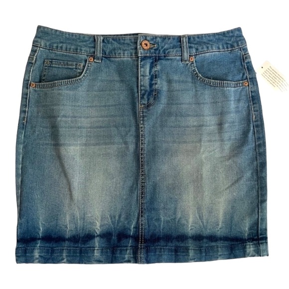 Style & Co Mid Rise Denim Skirt - Size 10 (Petite) - Picture 1 of 6
